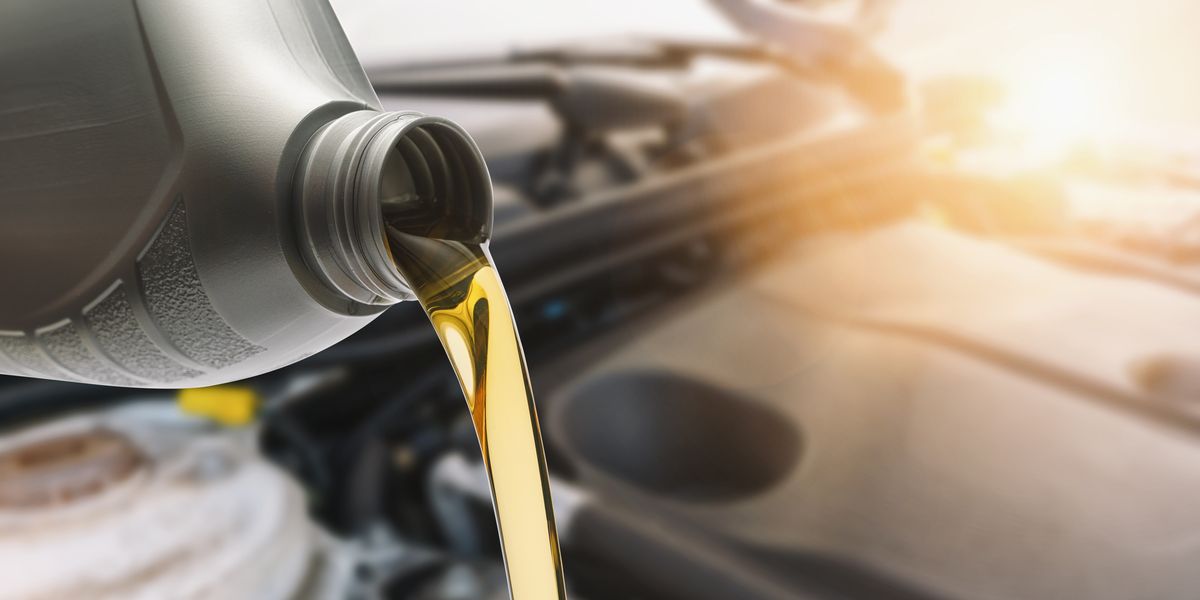 6 of the Best Synthetic Oils for Protecting Your Car