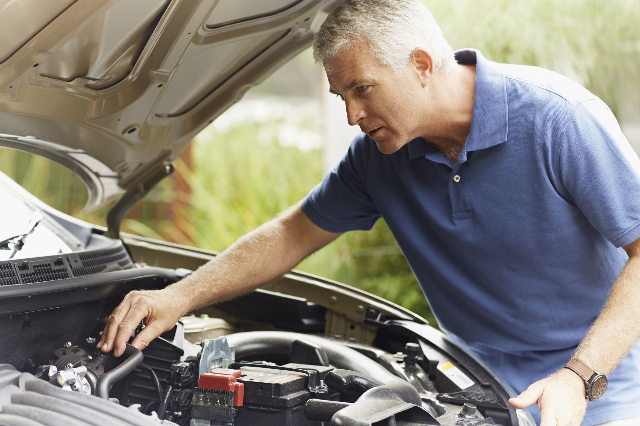 Deciding Whether or Not to Repair a Used Car