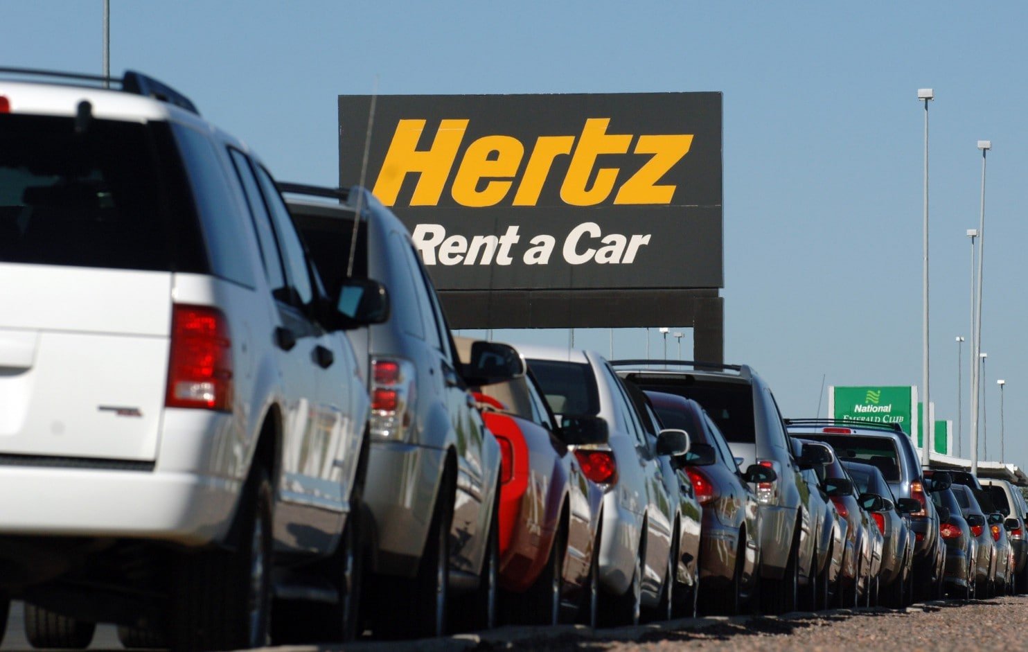 Hertz scrubbed its rental
