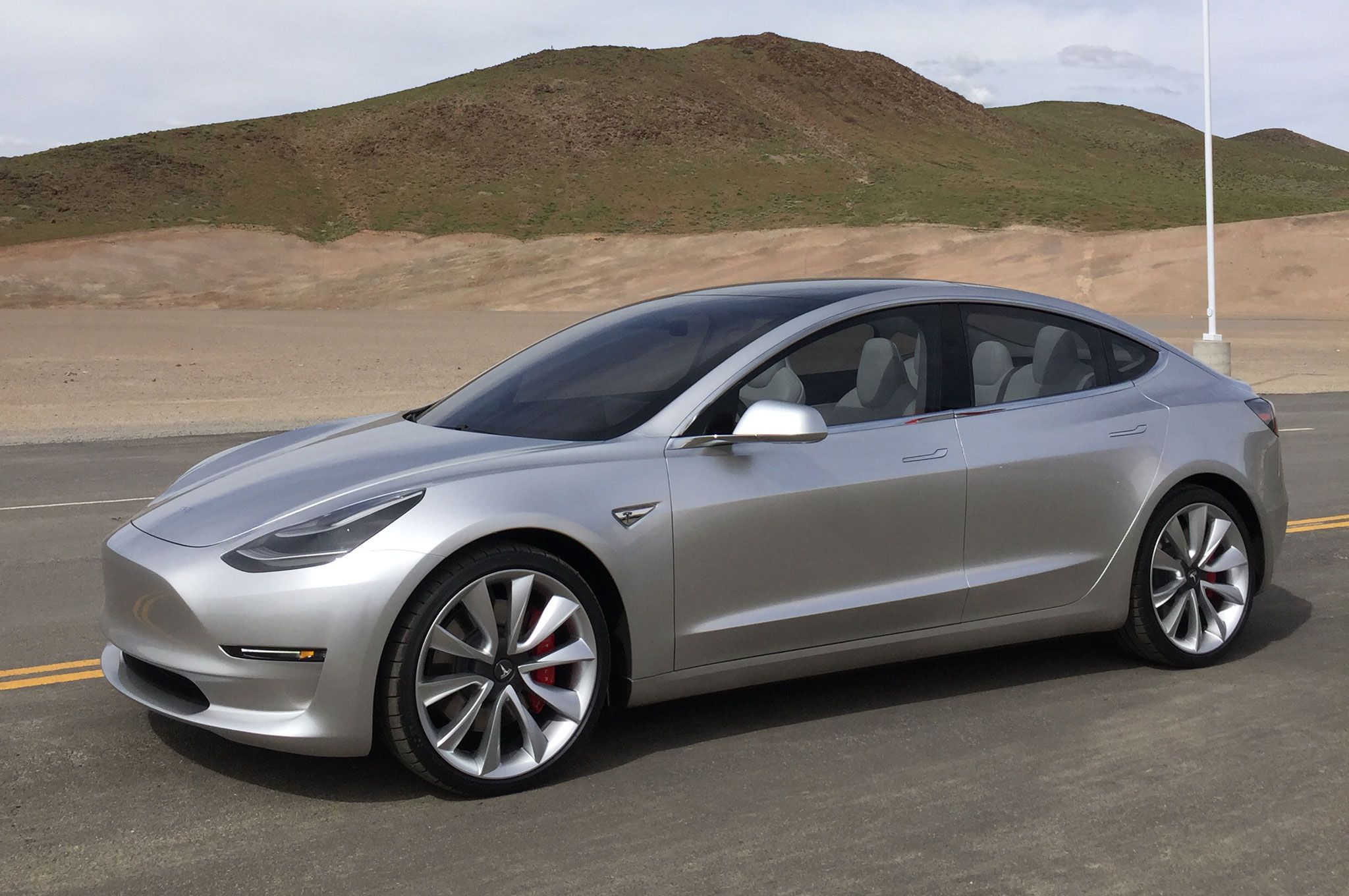 How Fast Can A Tesla Electric Car Go