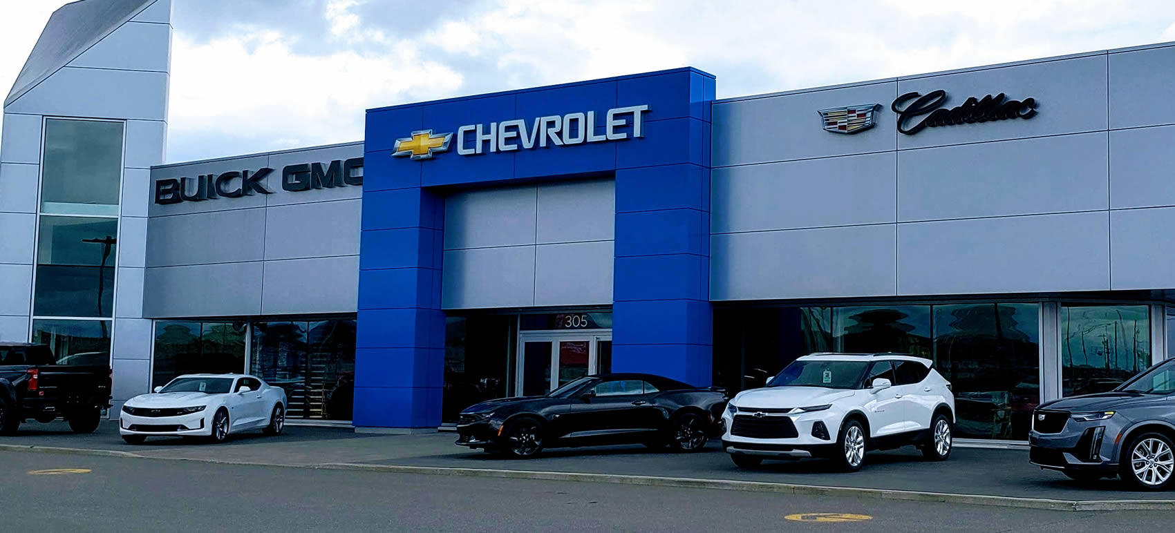 How to Find the Best Used Car Dealership Near You  LeaseCosts Canada