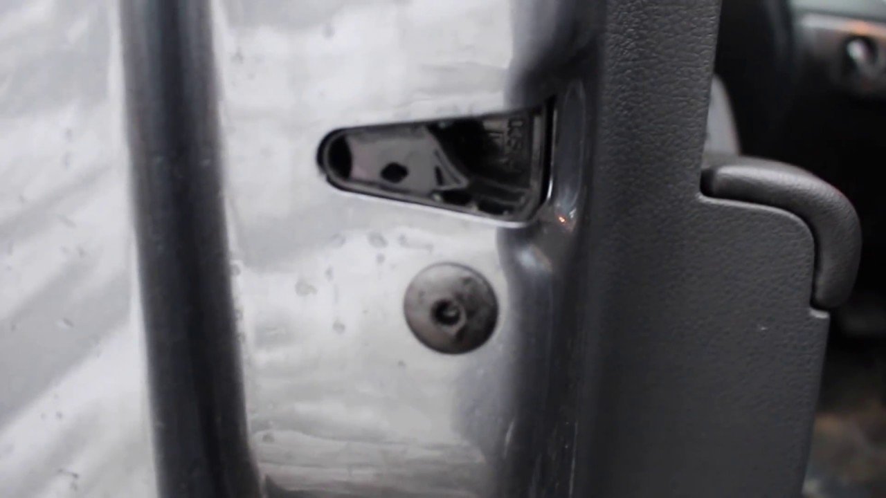 How to fix car door latch