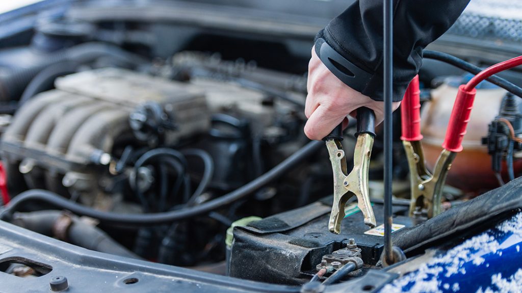 How to Jump Start a Car and Bring Your Battery Back From ...