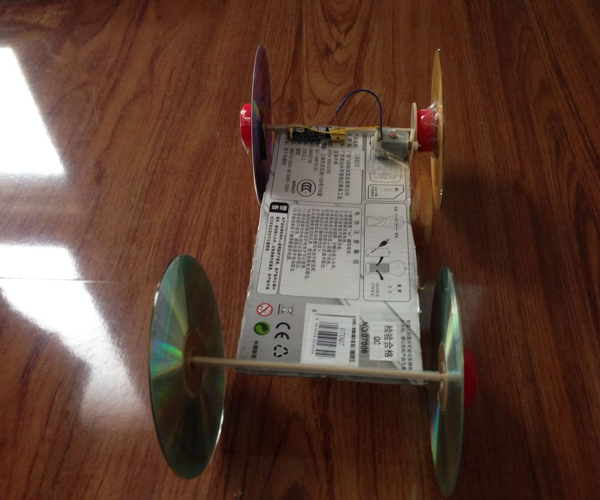 Using Home Materials to Build Car Toy : 10 Steps
