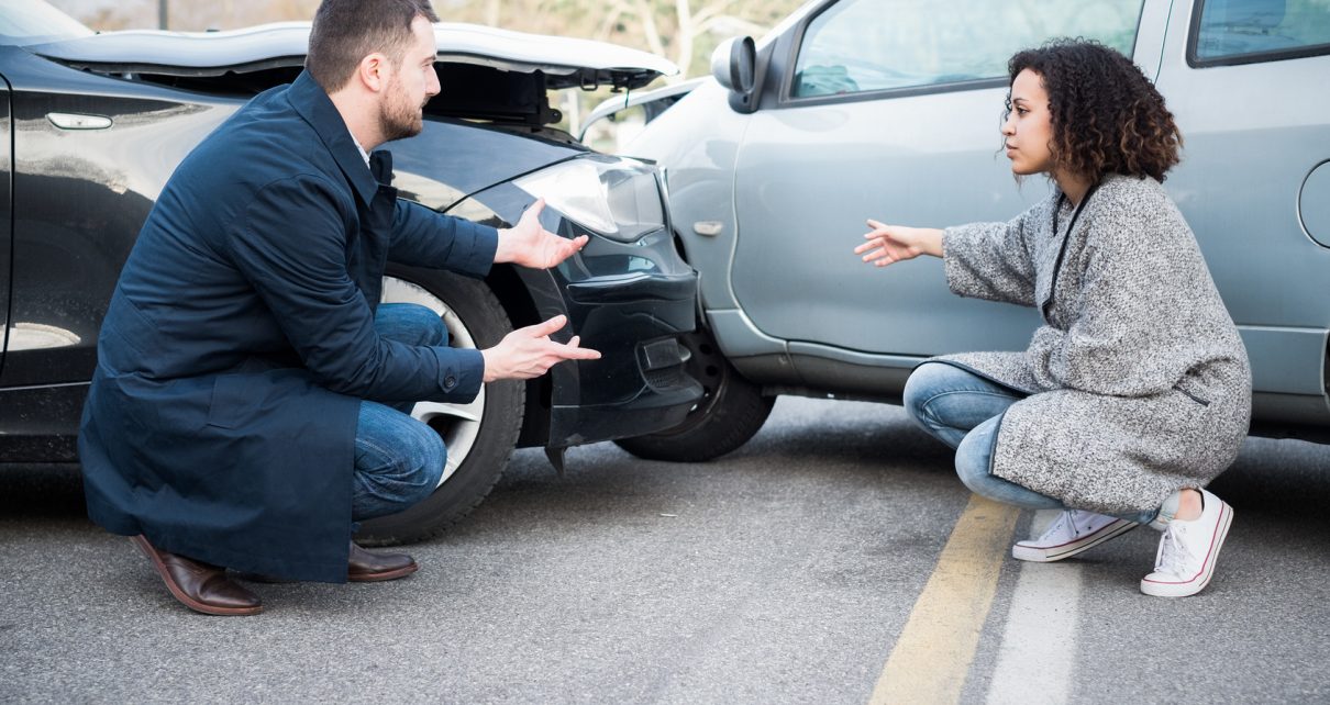 When Should You Take Assistance of An Auto Accident Lawyer ...